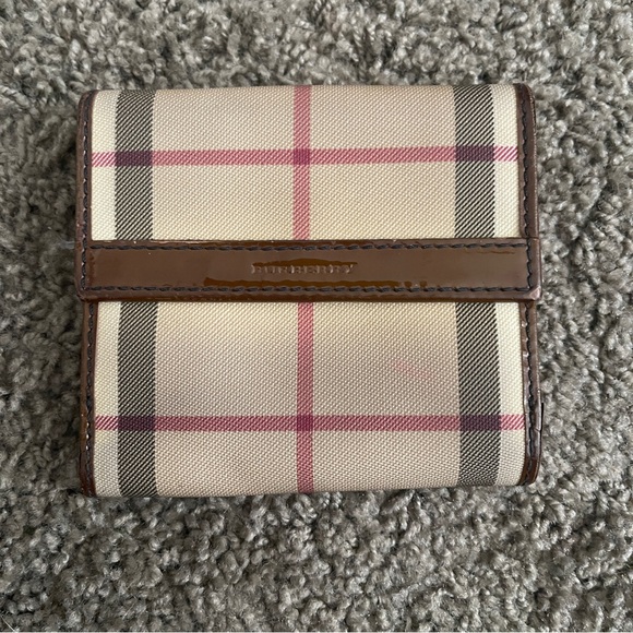 Burberry Beige and Pink Checkered Accessory - Picture 1 of 5